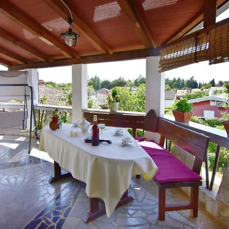 Appartement Neza B4 By Interhome Bašanija