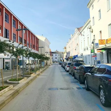 Neza B4 By Interhome * Bašanija