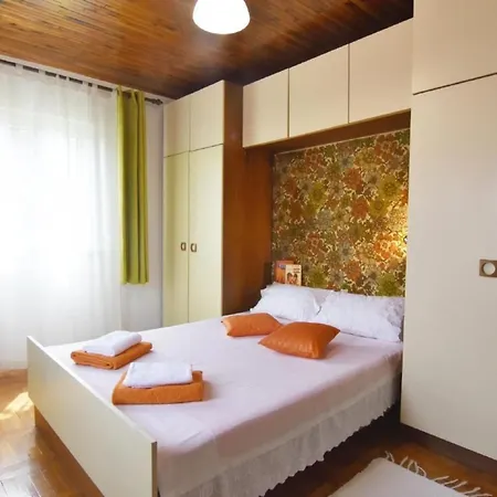 Apartment Neza B4 By Interhome Basanija